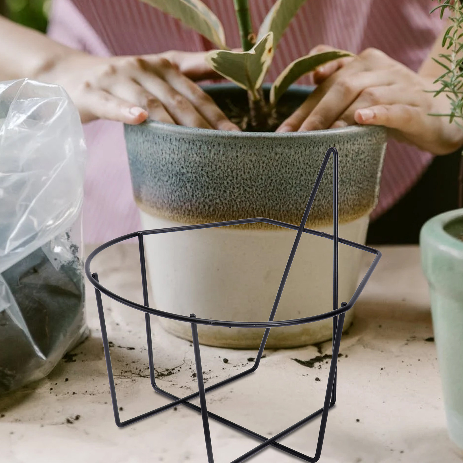 1 個鉄工壁掛け植物ラック黒吊り下げ植木鉢ホルダー頑丈な植木 - Bonsai Garden Usa のレビューと価格